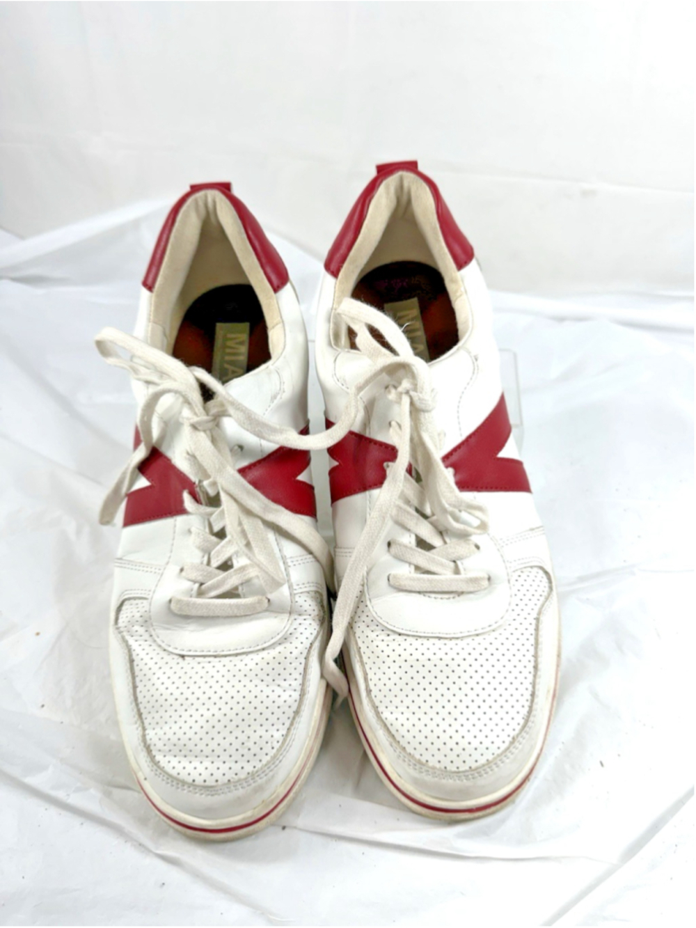Mia Women’s 10 M Krew Lace Up Retro Tennis Shoes White Red Throwback
